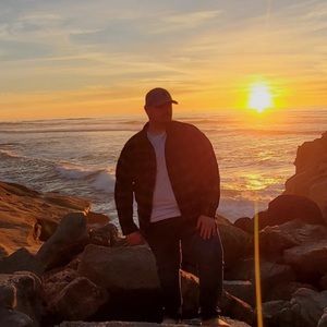 Meet your Posher, Anthony